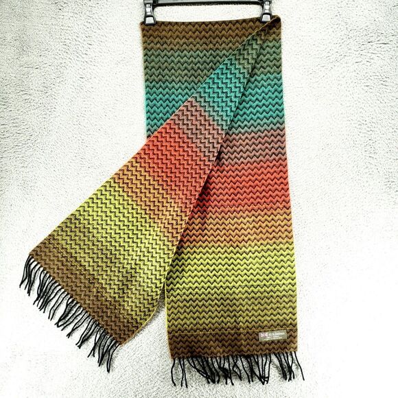 100% Cashmere Scarf Multicolor Gradient 64 X 13 Made in Scotland British Flag - Picture 13 of 13